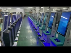 सीई मेडिकल बिलिंग टच स्क्रीन सेल्फ सर्विस कियोस्क 32 इंच अस्पताल चेक इन कियोस्क